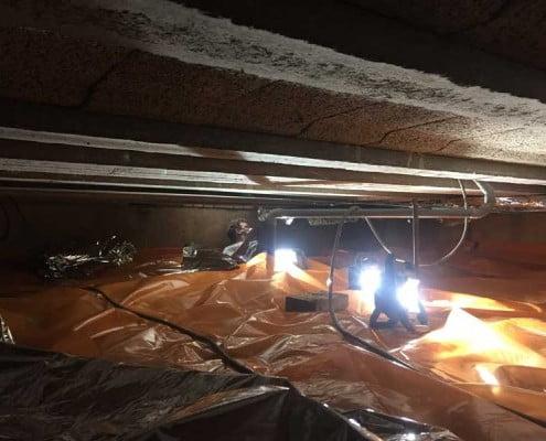 Kruipruimte ventilatie en TONZON isolatie Kruipruimte ventilatie en TONZON isolatie